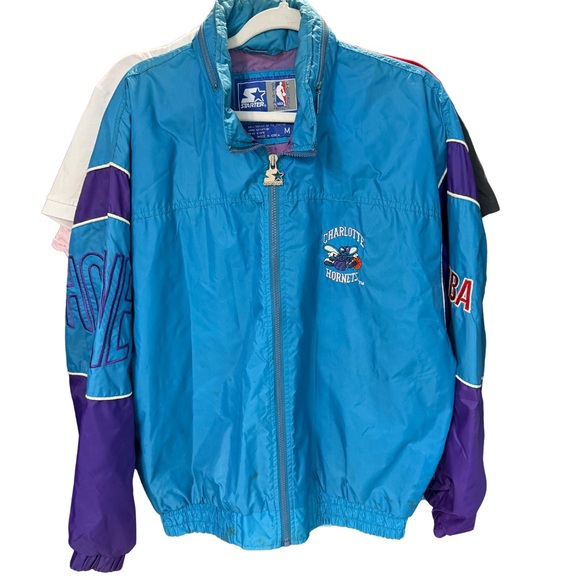 🔥 Vintage Charlotte Hornets Starter Jacket – Size M – Made in Korea 🔥 - Picture 1 of 4
